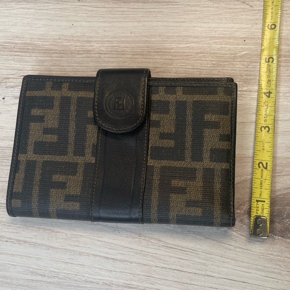 Fendi Black and Tan Wallet - Picture 7 of 9